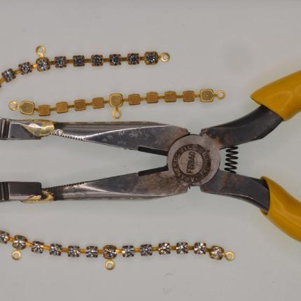 줄난끝장식 4발 조립집게