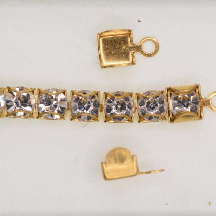 실크줄난(토끼귀)끝장식  PP31